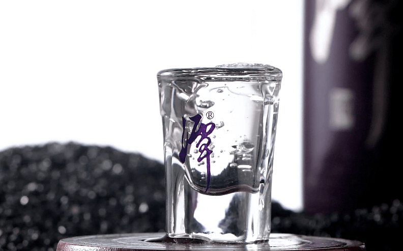 酱香型白酒值不值得投资